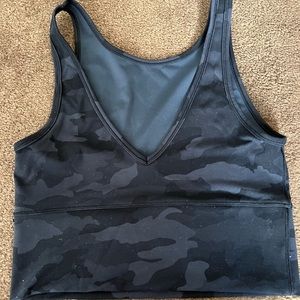 LULULeMON crop top